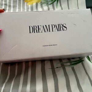 Dreampairs Casual Shoes